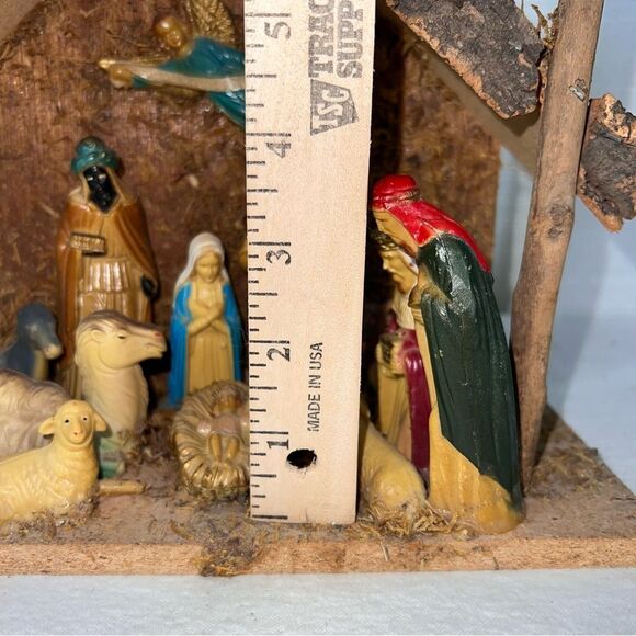 Vintage Nativity Crèche 13 Piece Plastic Nativity Christmas Religious - Picture 13 of 13